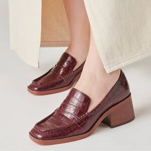 Dolce Vita Talie Loafer Pumps in Cabernet - Size 7.5